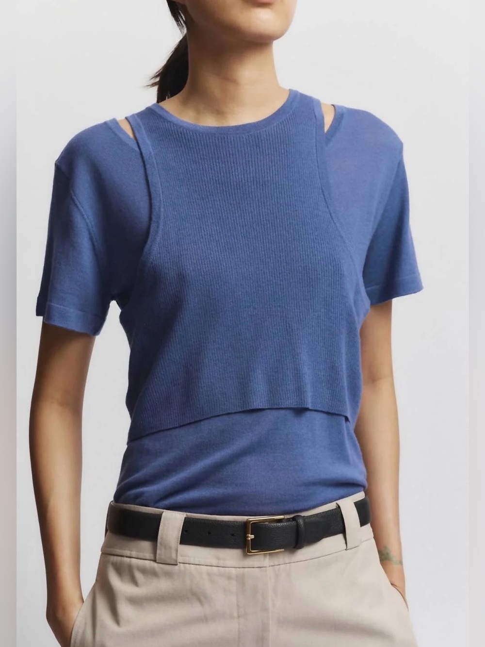 Saint Art Short-Sleeve Wool Top (Size M)
